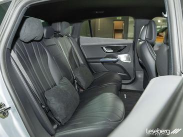 Mercedes EQE 350 — photo 14