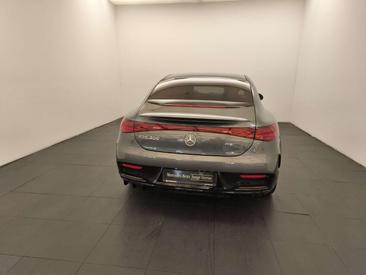 Mercedes EQE 300 Night — photo 5