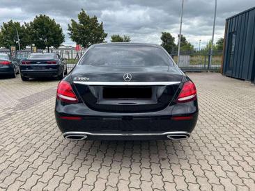 Mercedes Classe E 300 Avantgarde — photo 5