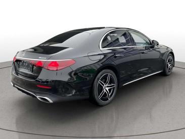 Mercedes Classe E 220 AMG-Line — photo 4