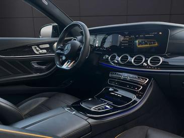 Mercedes Classe E63 AMG 63 — photo 13