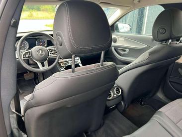 Mercedes Classe E 300 Avantgarde — photo 12