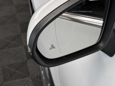 Mercedes CLA 200 — photo 12
