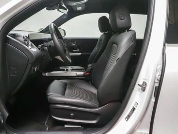 Mercedes EQB 250 — photo 5