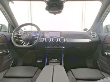 Mercedes EQB 350 Premium — photo 7