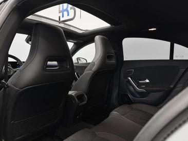 Mercedes CLA 200 — photo 17