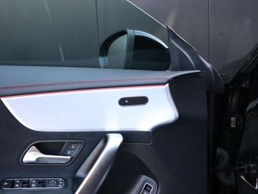 Mercedes CLA 180 AMG Line — photo 17
