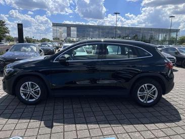 Mercedes GLA 200 — photo 8