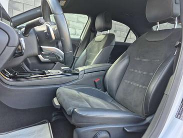 Mercedes Classe A 250 Night Edition — photo 17