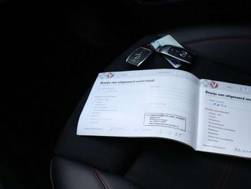Mercedes CLA 180 AMG Line — photo 25