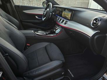 Mercedes Classe E 220 AMG-Line — photo 19