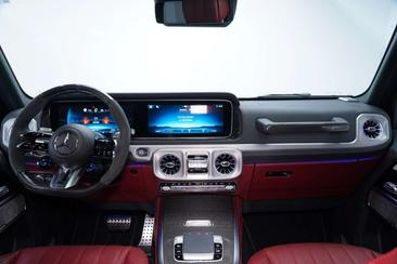 Mercedes GLS — photo 23