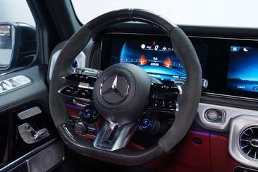 Mercedes GLS — photo 24