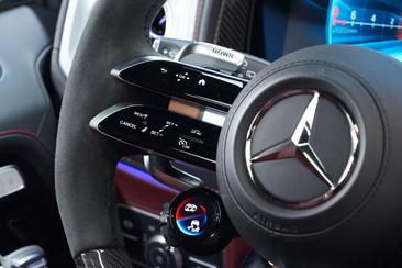 Mercedes GLS — photo 25