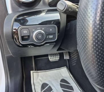 Mercedes Classe A 250 Night Edition — photo 28