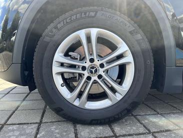 Mercedes GLA 200 — photo 23