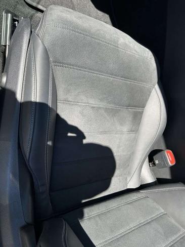 Mercedes CLE 180 — photo 20