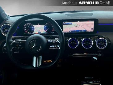 Mercedes CLA 200 AMG Line — photo 8