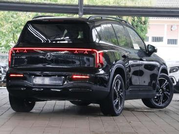 Mercedes GLB 200 NIGHT — photo 2