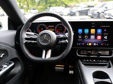 Mercedes CLA 200 AMG Line — photo 8