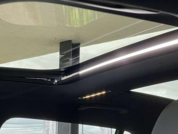 Mercedes EQS 450+ — photo 11