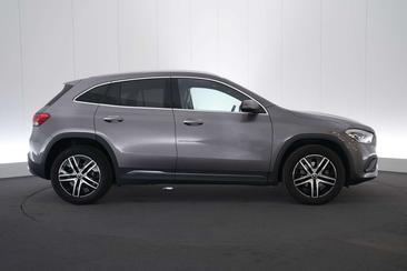Mercedes GLA 180 Business — photo 5