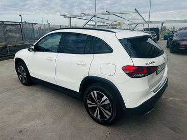 Mercedes GLA 200 Night Edition — photo 6