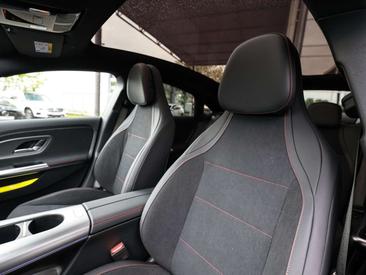 Mercedes CLA 180 AMG Line — photo 30