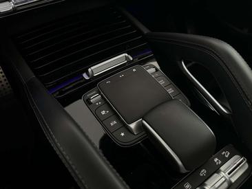 Mercedes GLS 450 — photo 24