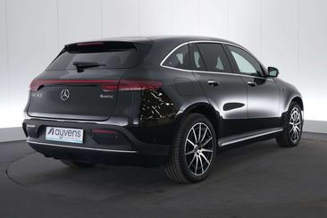 Mercedes EQC 400 AMG Line — photo 7