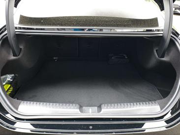 Mercedes CLA 180 AMG Line — photo 30