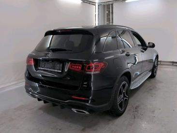 Mercedes GLC 200 — photo 3