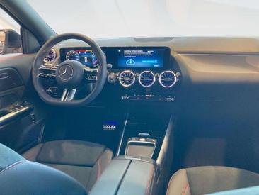 Mercedes GLA 200 AMG Line — photo 7