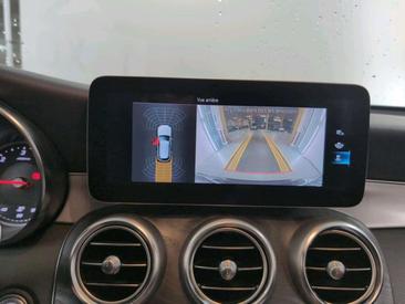 Mercedes GLC 200 — photo 8