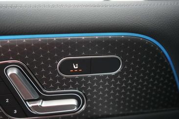 Mercedes EQB 250 Luxury Line — photo 30