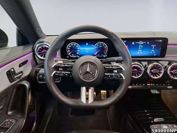 Mercedes CLA 200 — photo 9