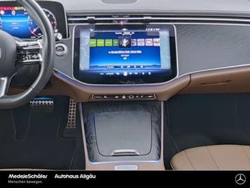 Mercedes Classe E 220 AMG-Line — photo 4