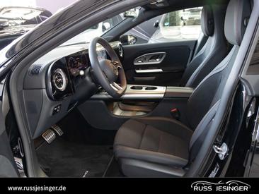 Mercedes CLA 200 AMG Line — photo 13