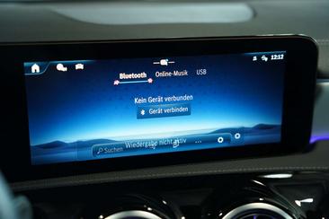 Mercedes CLA 200 AMG Line — photo 36