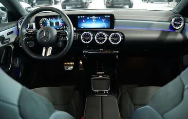 Mercedes CLA 200 AMG Line — photo 41