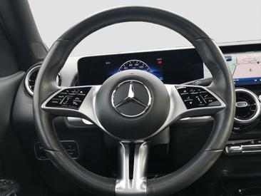 Mercedes GLB 200 Progressive — photo 10