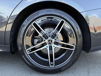 Mercedes Classe E 220 AMG-Line