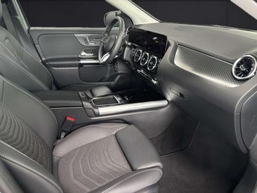 Mercedes GLA 180 — photo 6