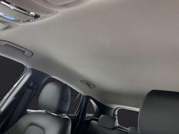 Mercedes GLA 180 — photo 14