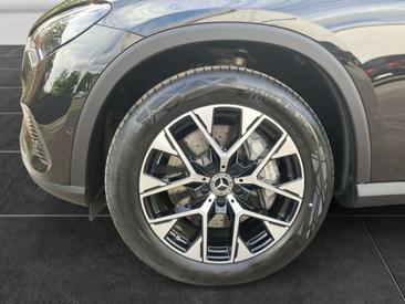 Mercedes GLC Coupé 300 — photo 14