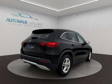 Mercedes GLA 200 — photo 3