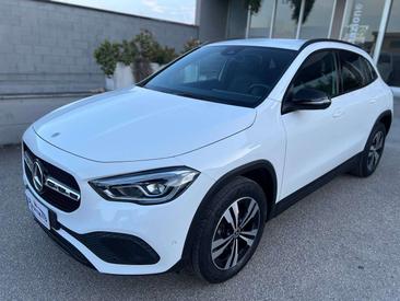 Mercedes GLA 180 Sport — photo 2
