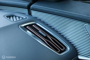 Mercedes EQC 400 AMG Line — photo 12