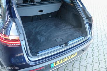 Mercedes EQC 400 AMG Line — photo 13