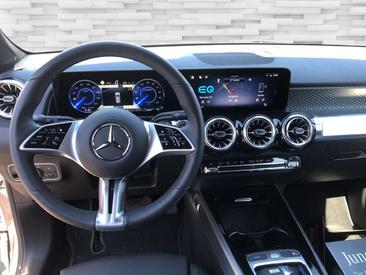 Mercedes EQB 250 Progressive — photo 9
